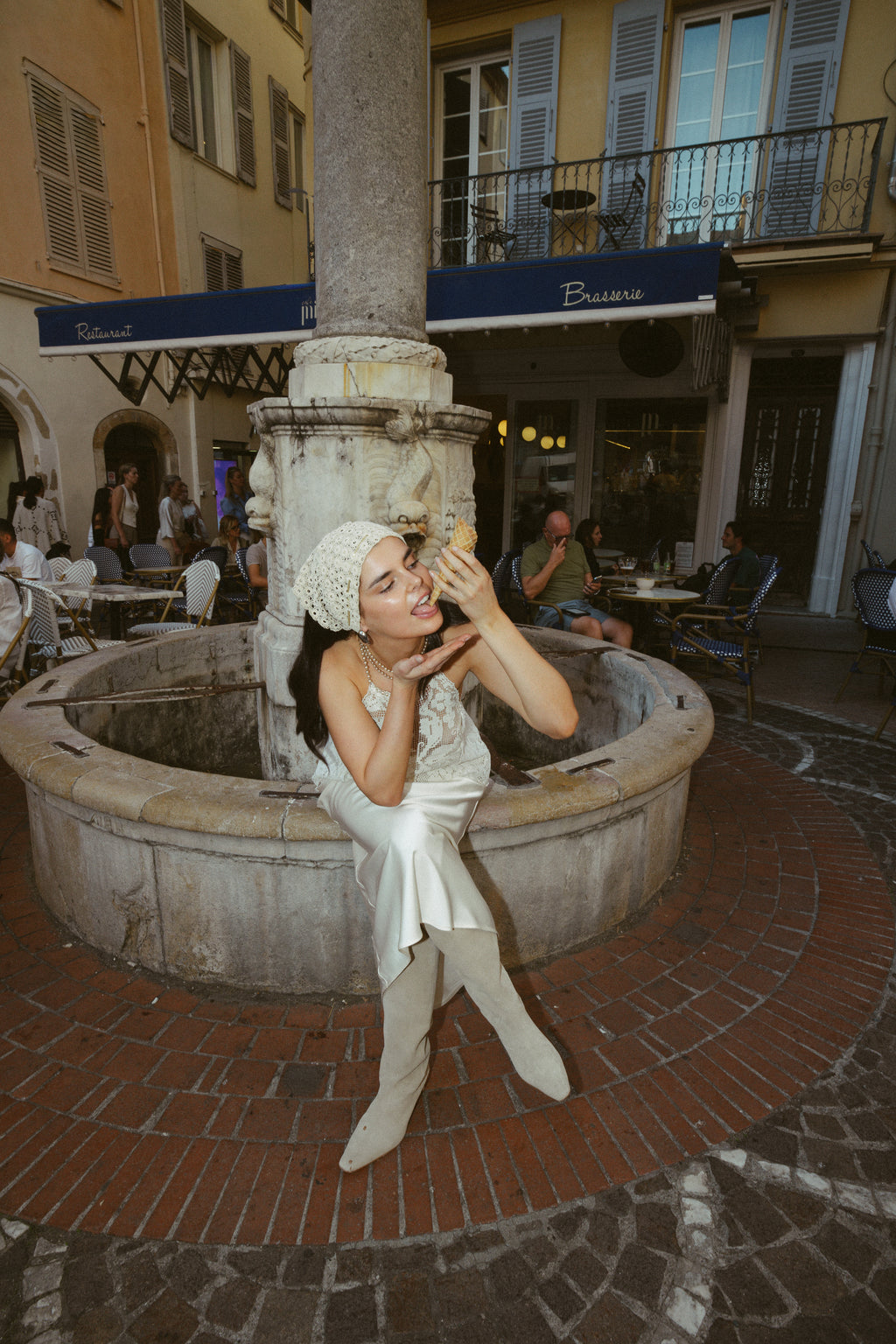 The Daisy Head Piece